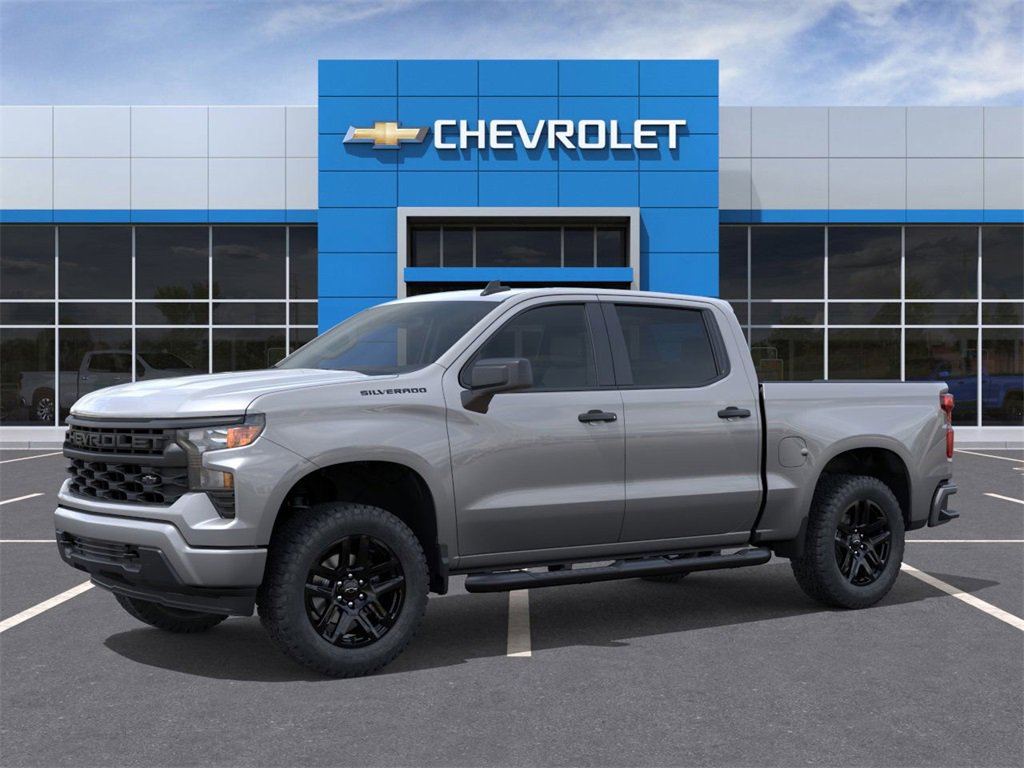 2026 Chevrolet Silverado 1500 Custom photo 2