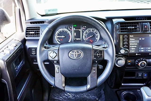 2021 Toyota 4Runner TRD Off-Road Premium photo 18