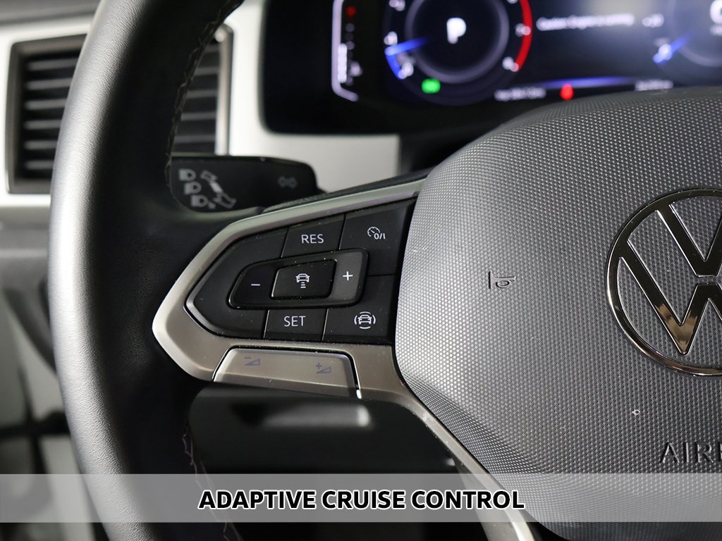 2022 Volkswagen Atlas V6 SE Technology photo 2