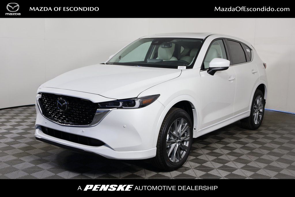 2025 Mazda CX-5 S Premium Plus package's photo