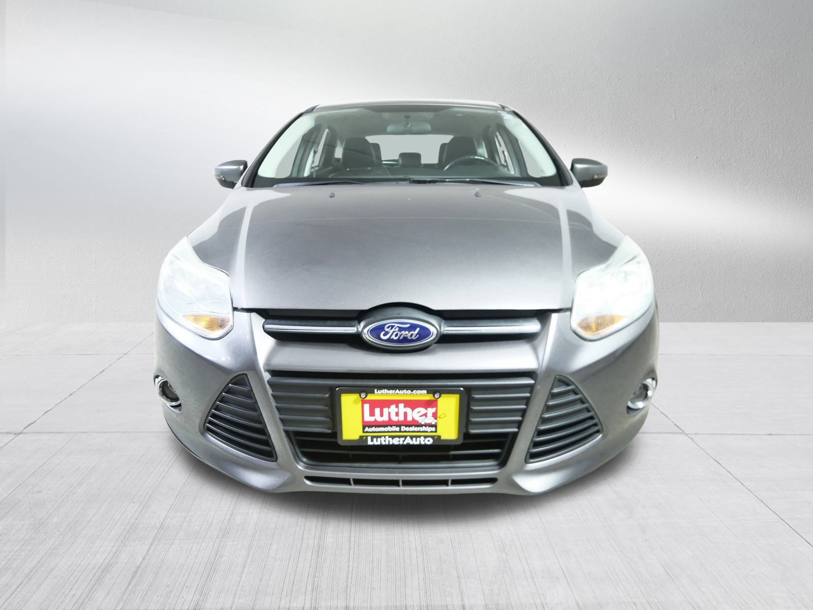 Used 2013 Ford Focus ST with VIN 1FADP3L97DL352687 for sale in Golden Valley, MN
