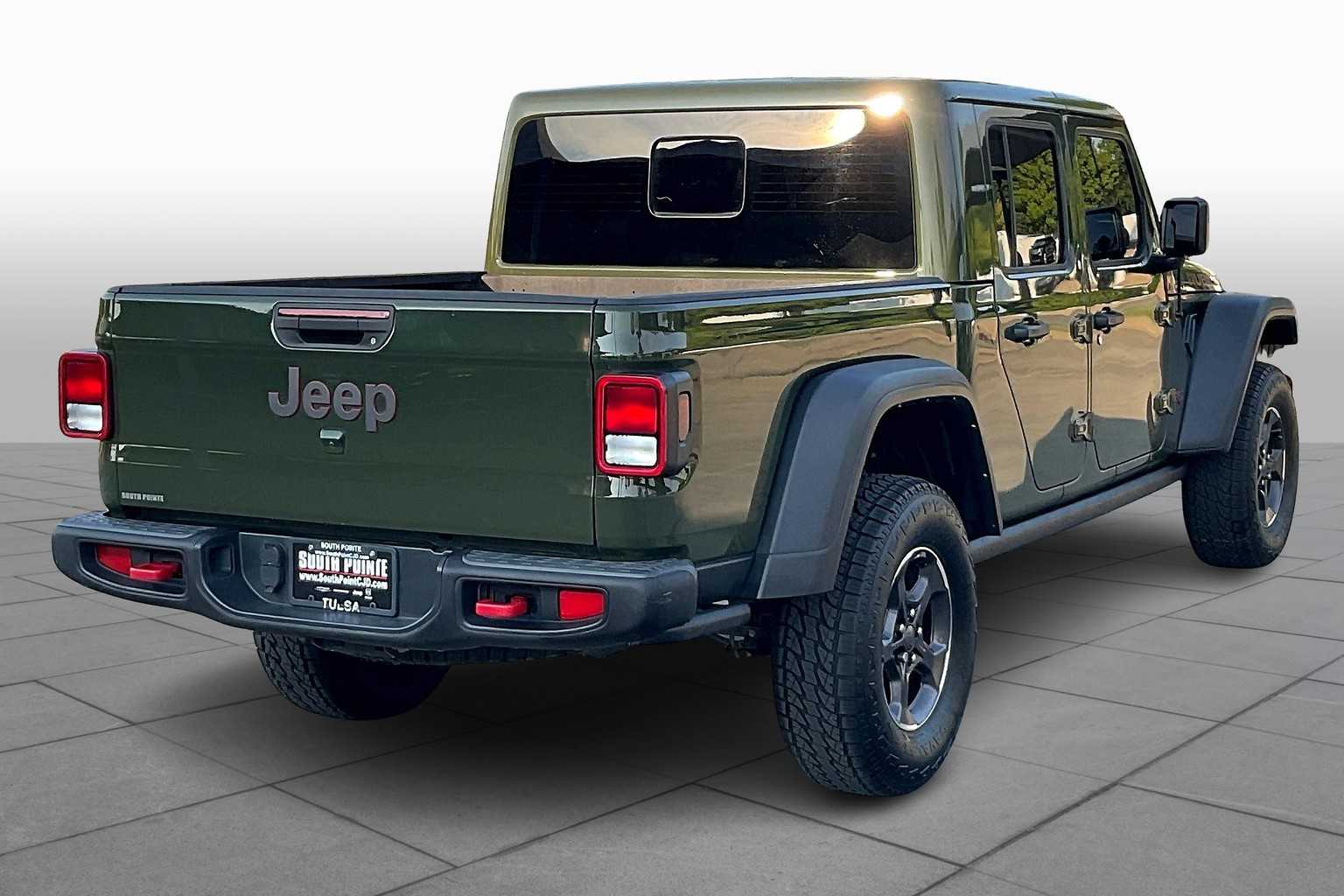 2022 Jeep Gladiator Rubicon photo 11