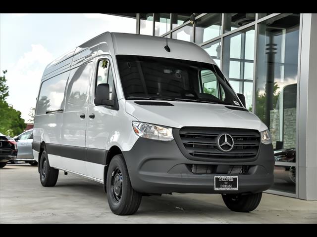 2025 Mercedes-Benz Sprinter Cargo Van Base's photo