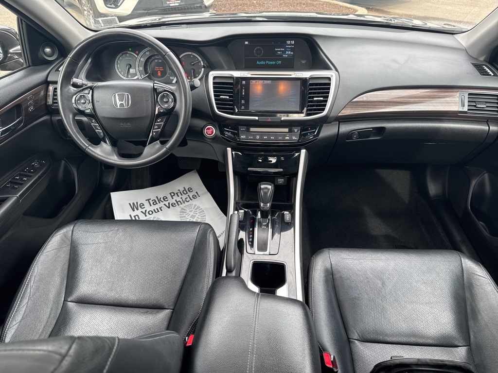 2016 Honda Accord EX-L photo 26