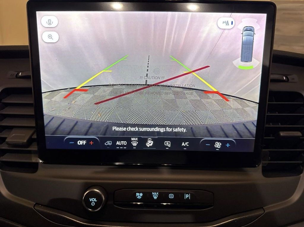 2025 Ford Transit photo 3