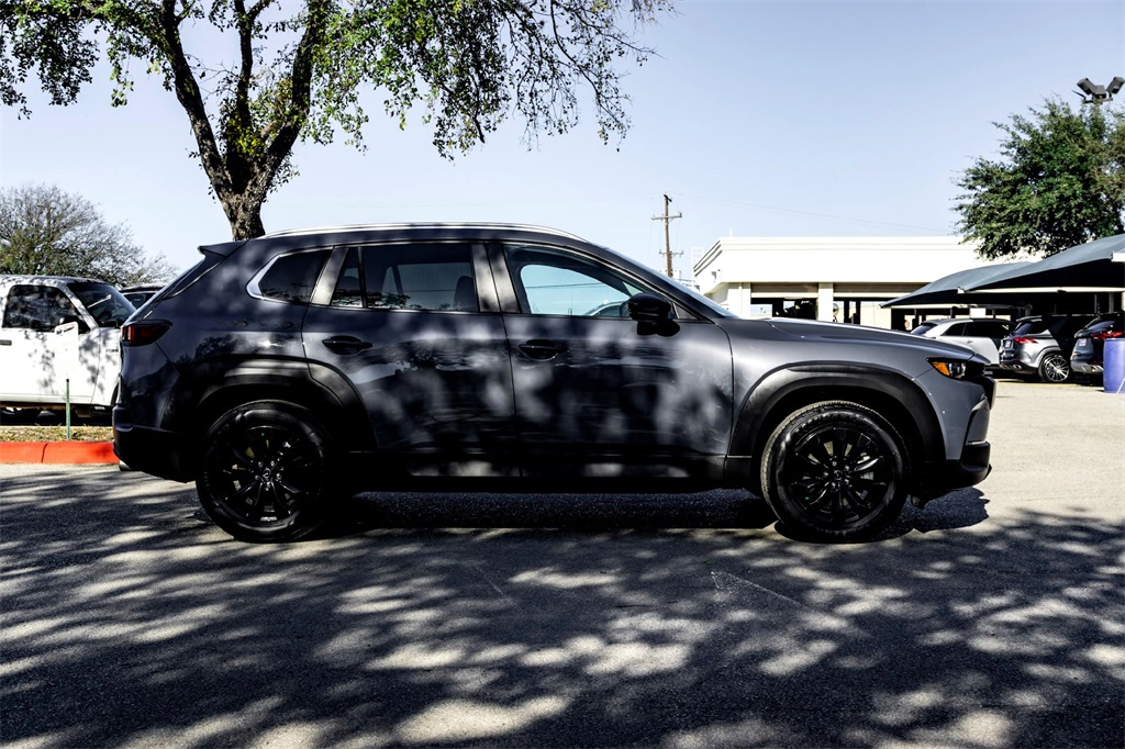 2023 Mazda CX-50 2.5 Select photo 4