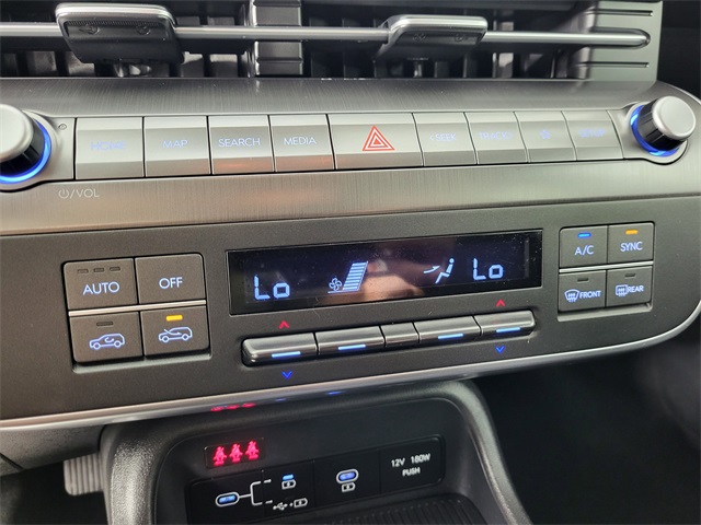 2024 Hyundai Kona SEL photo 22