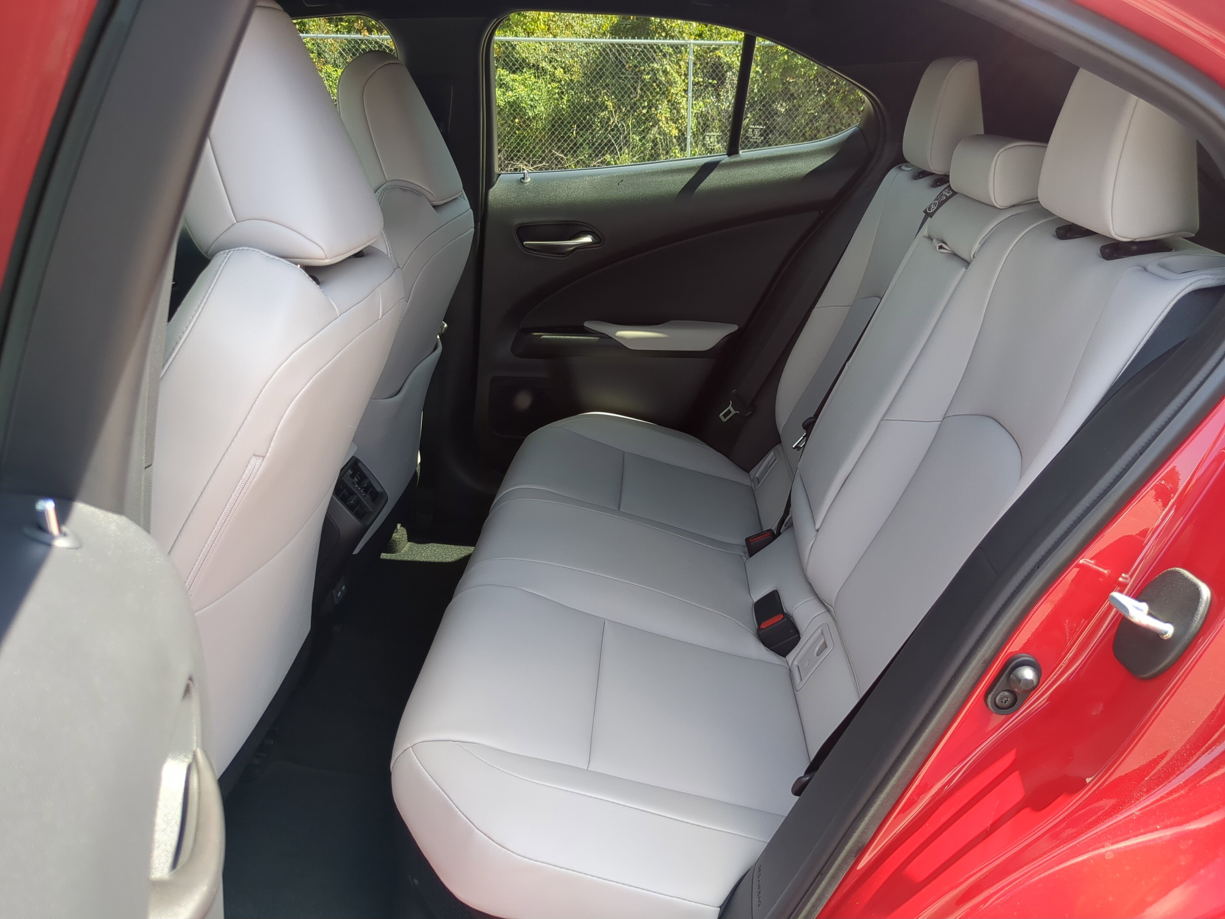 2025 Lexus UX Premium photo 12