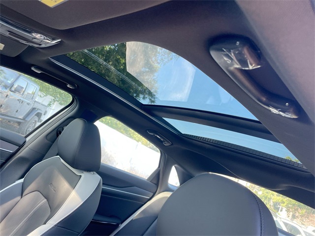 2026 Kia K5 GT-Line photo 42