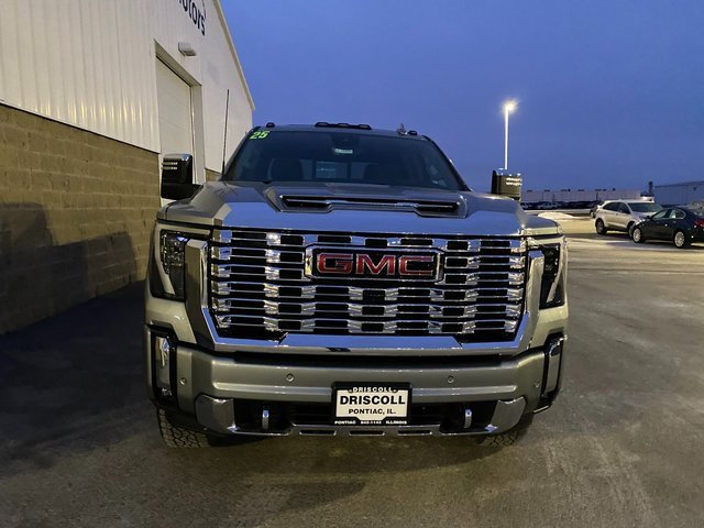 2025 Gmc Sierra 2500 HD Denali photo 3