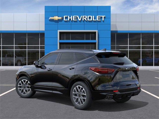 2025 Chevrolet Blazer RS photo 2