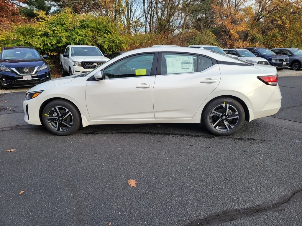 2025 Nissan Sentra SV photo 2