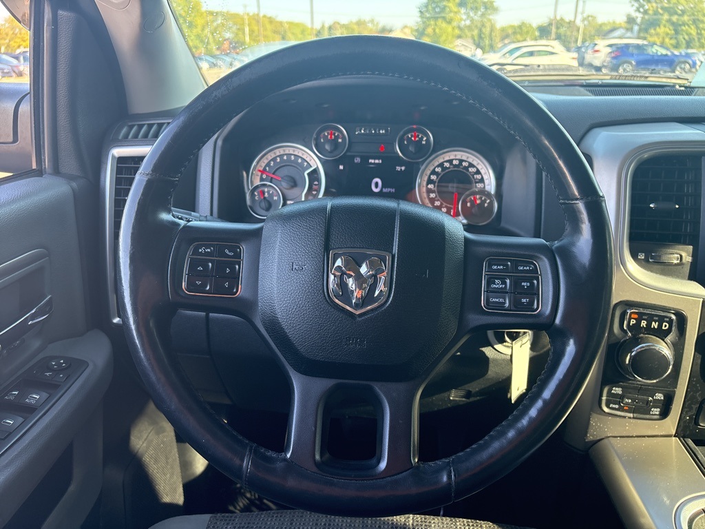 2016 Ram 1500 Big Horn photo 14