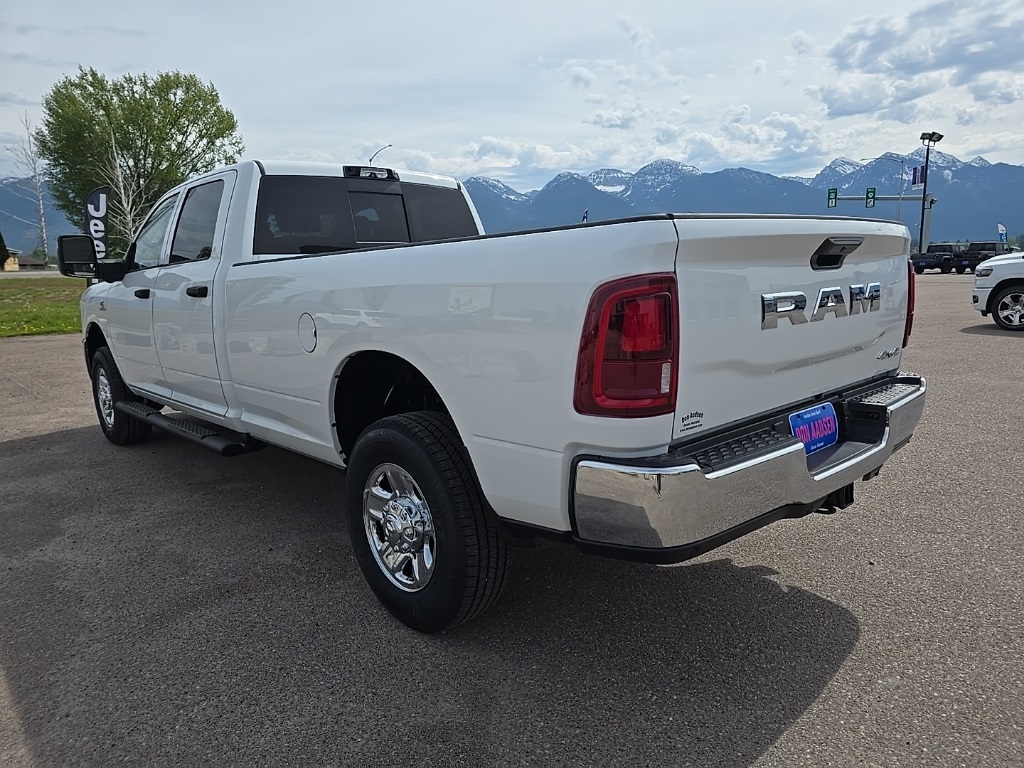 2025 Ram 3500 Tradesman photo 3