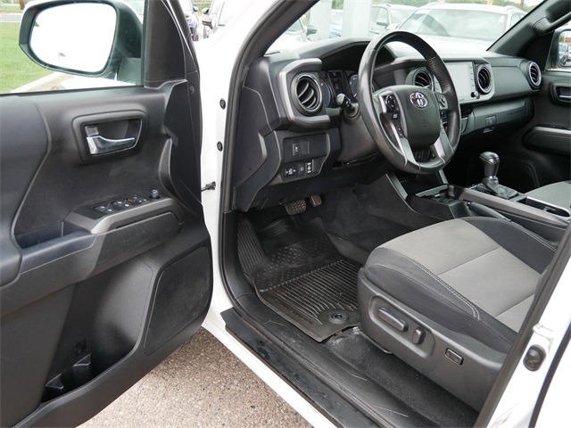 2021 Toyota Tacoma TRD Sport V6 photo 11