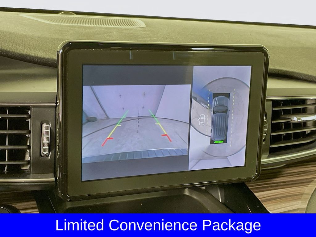 2022 Ford Explorer Limited photo 12