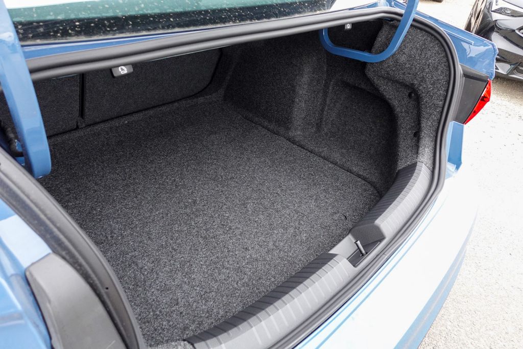 2025 Volkswagen Jetta 1.5T S photo 19