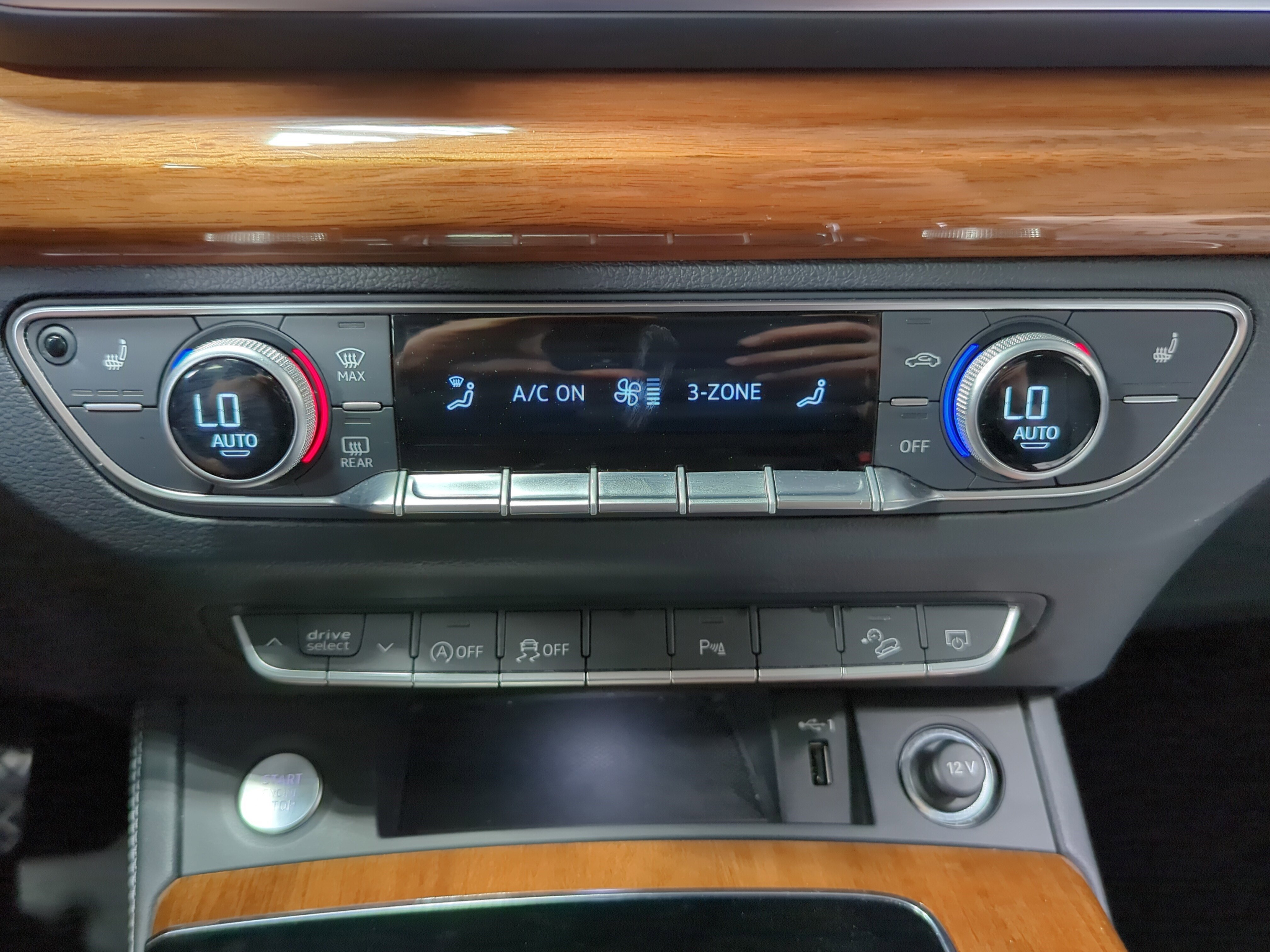 2023 Audi Q5 S line Premium Plus photo 16