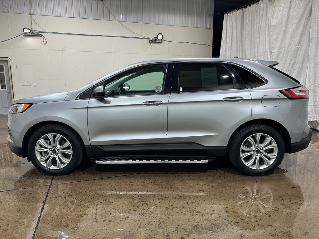 2023 Ford Edge Titanium photo 8