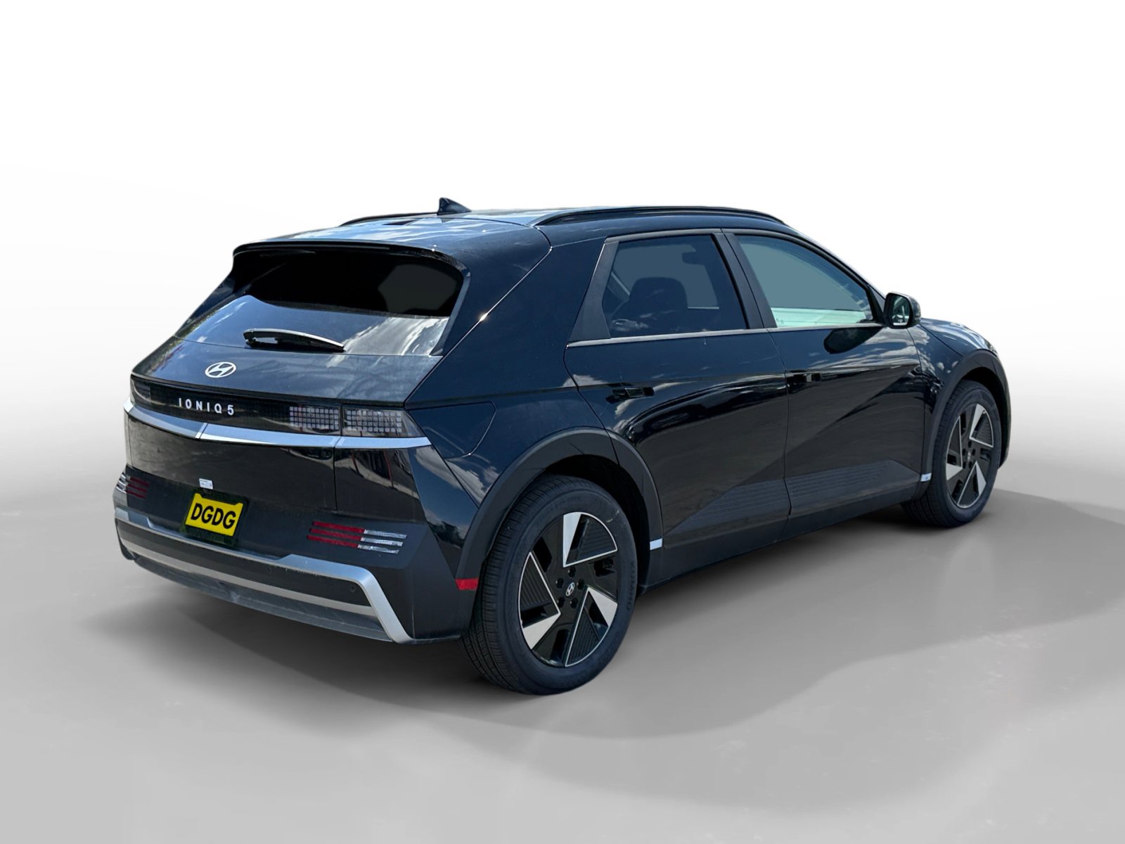 2025 Hyundai Ioniq 5 SEL photo 5