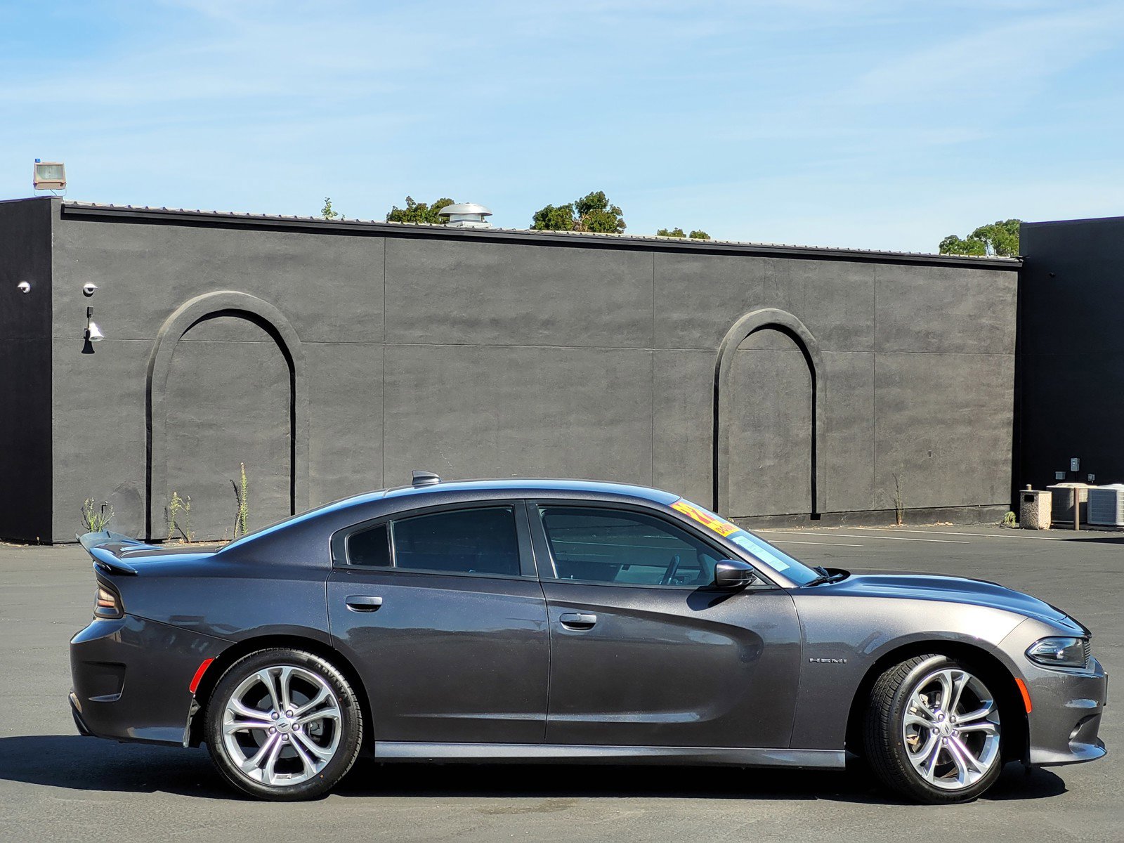 2022 Dodge Charger R/T photo 3