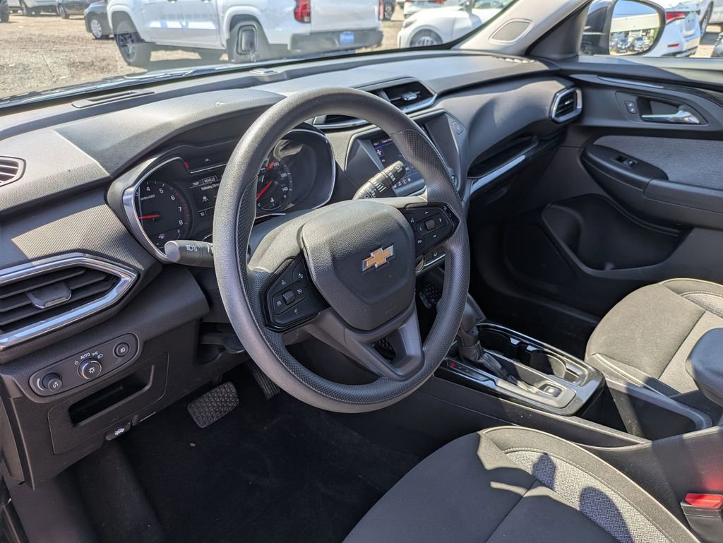 2023 Chevrolet Trailblazer LT photo 11