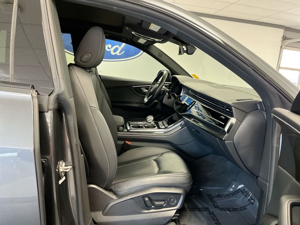 2021 Audi Q8 line Premium Plus photo 20