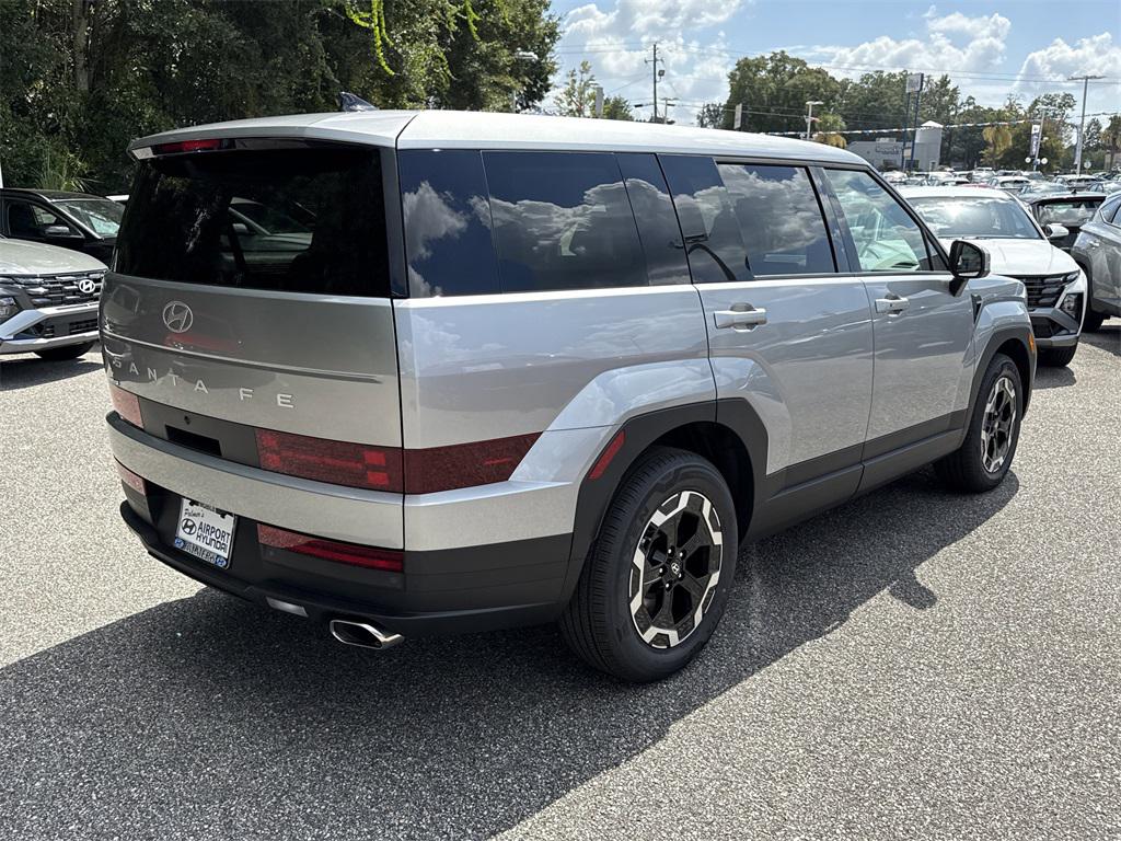 2026 Hyundai Santa Fe SE photo 2