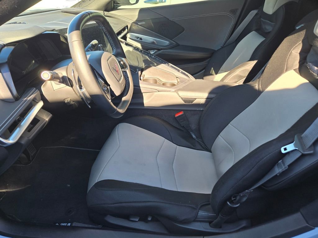 2023 Chevrolet Corvette Stingray 1LT photo 3