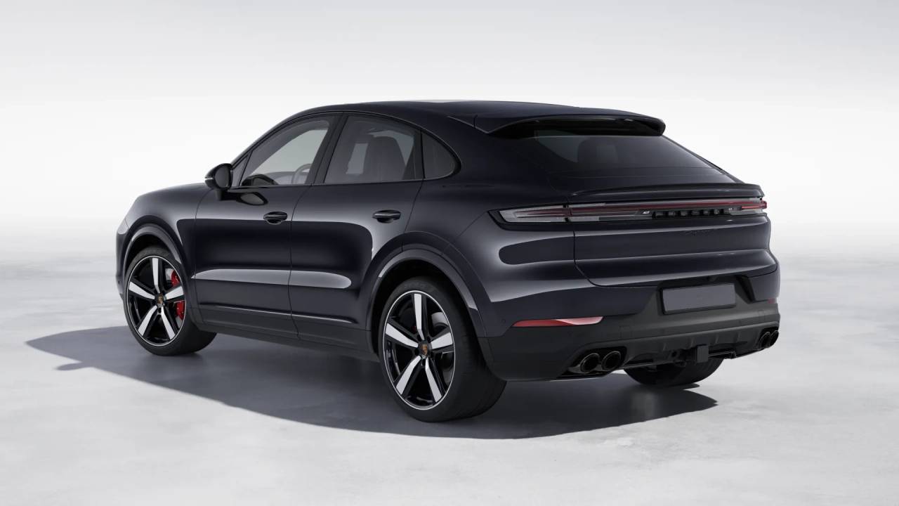 2025 Porsche Cayenne Coupe S photo 3