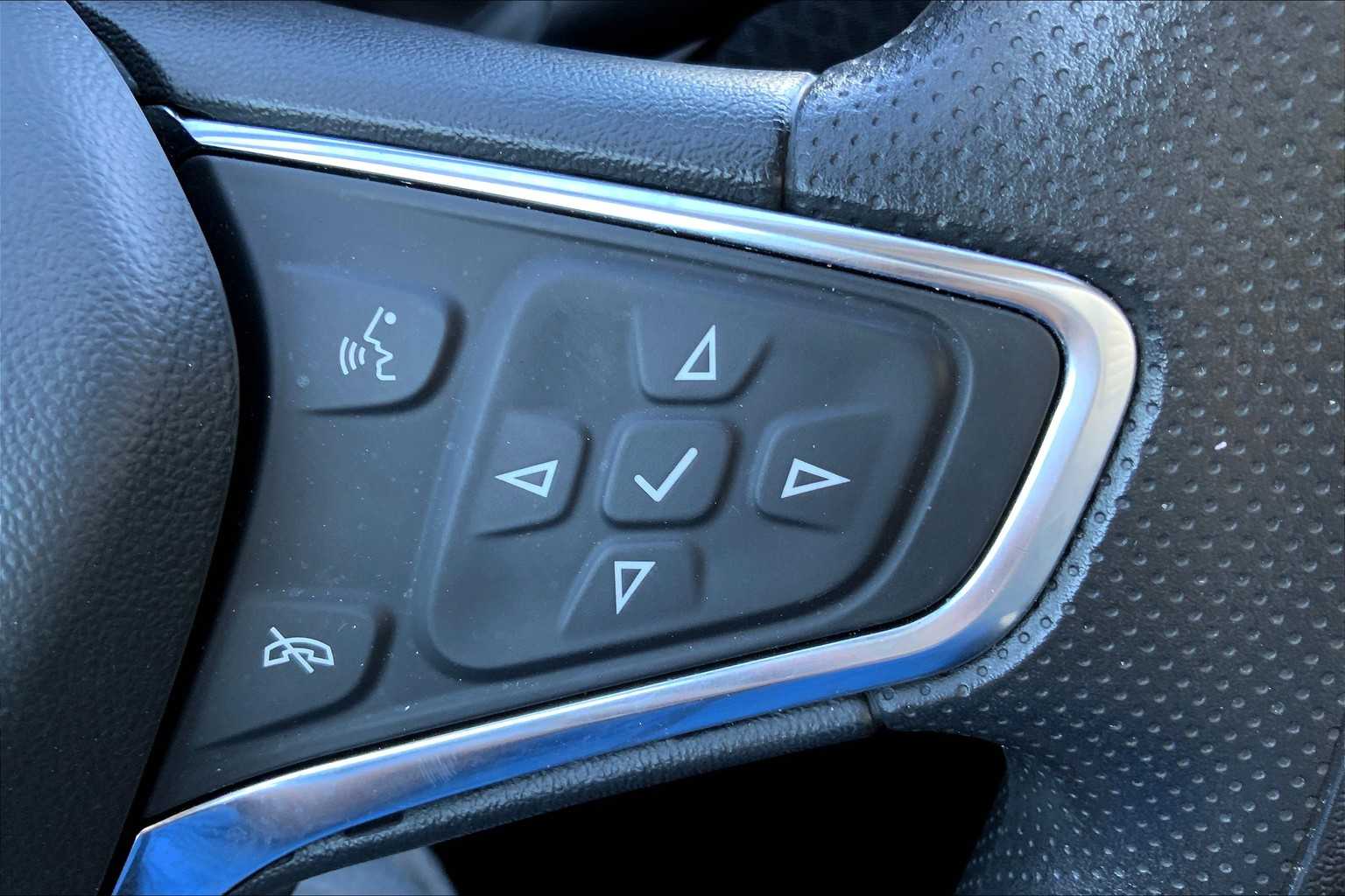 2024 Chevrolet Malibu 1LT photo 21
