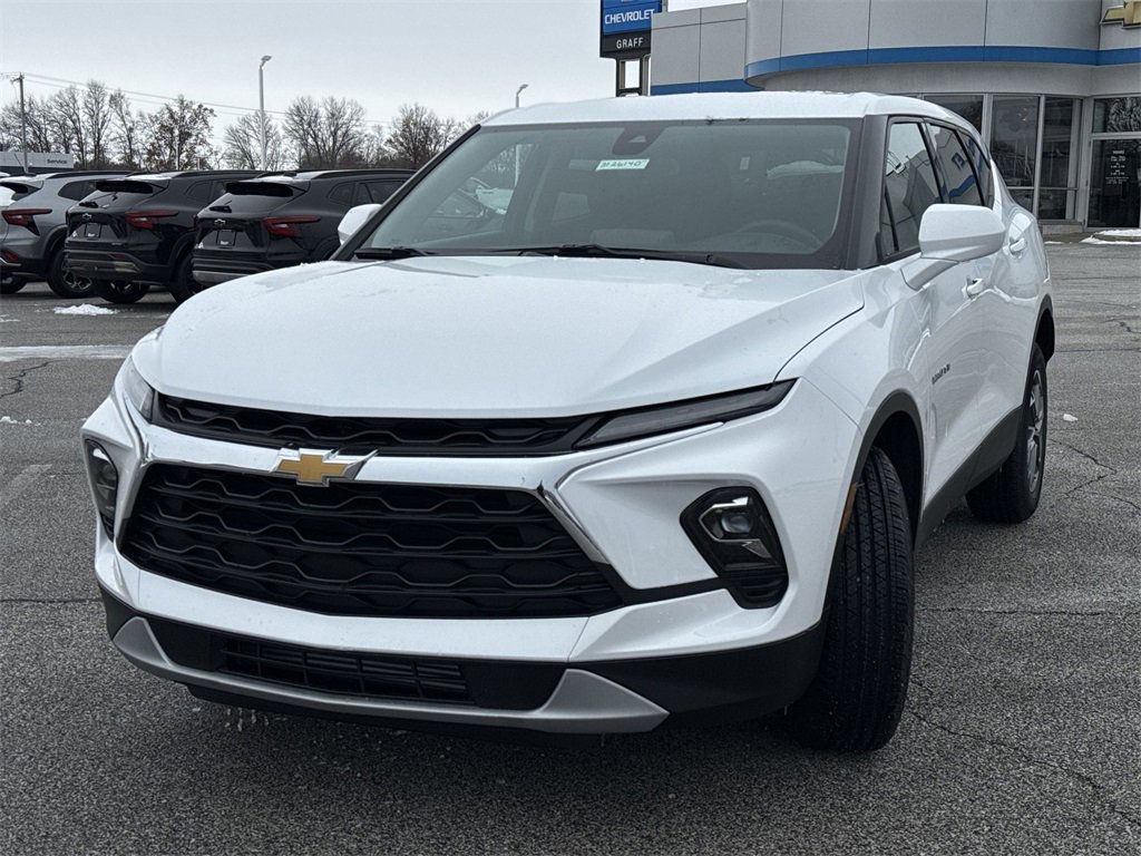2026 Chevrolet Blazer 2LT photo 3
