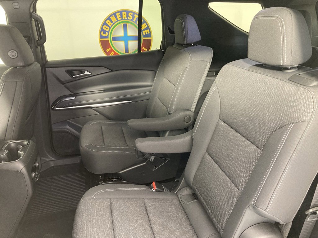 2026 Chevrolet Traverse photo 16