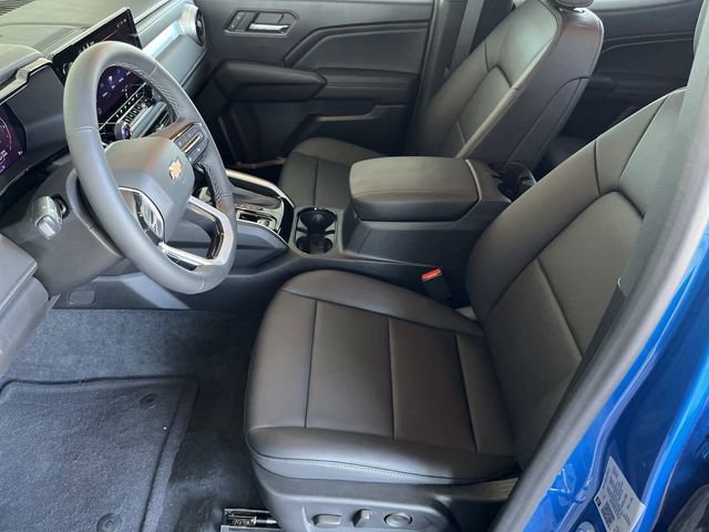 2024 Chevrolet Colorado LT photo 4