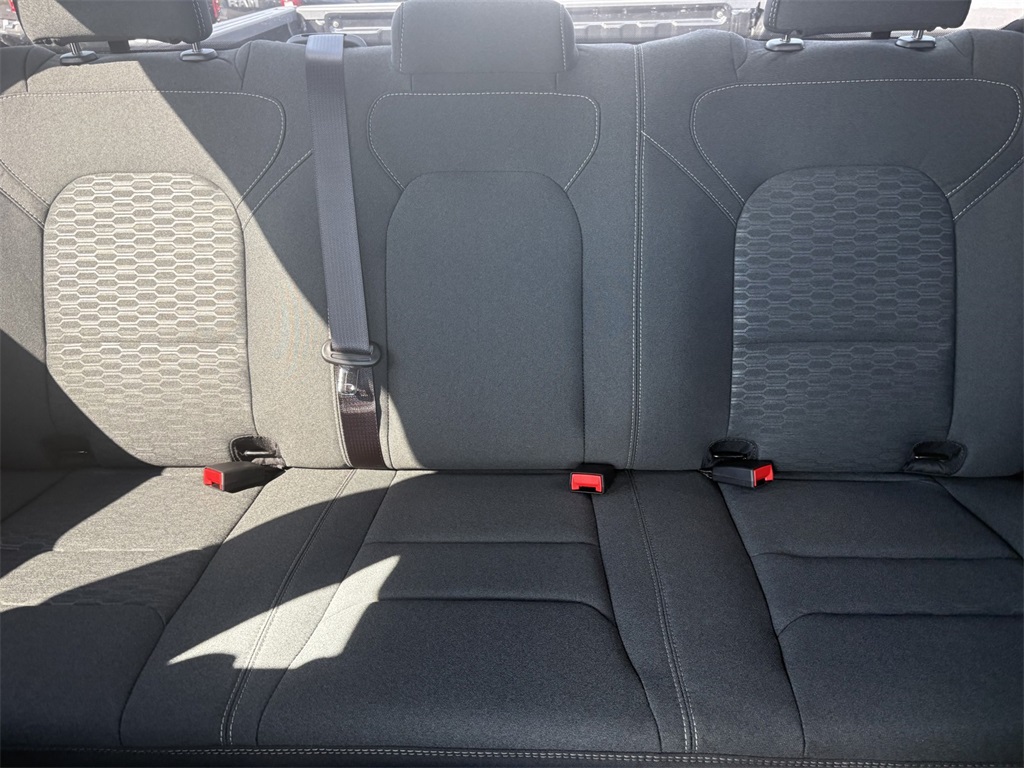 2025 Ram 1500 Big Horn photo 30