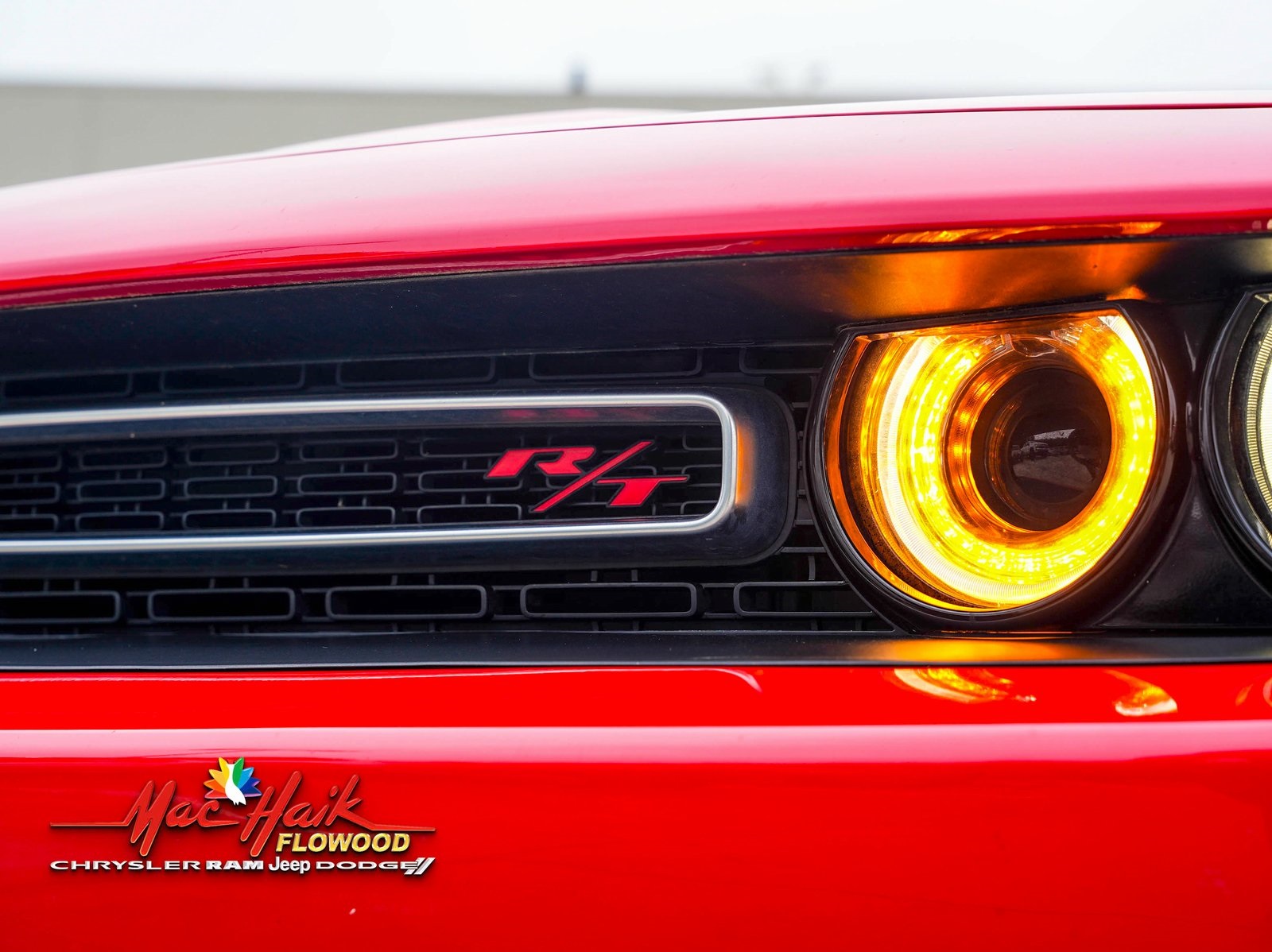 2022 Dodge Challenger R/T photo 2