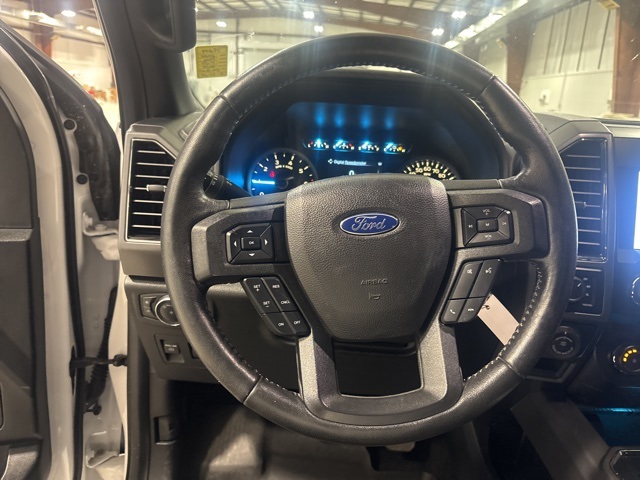 2020 Ford F-150 XLT photo 19