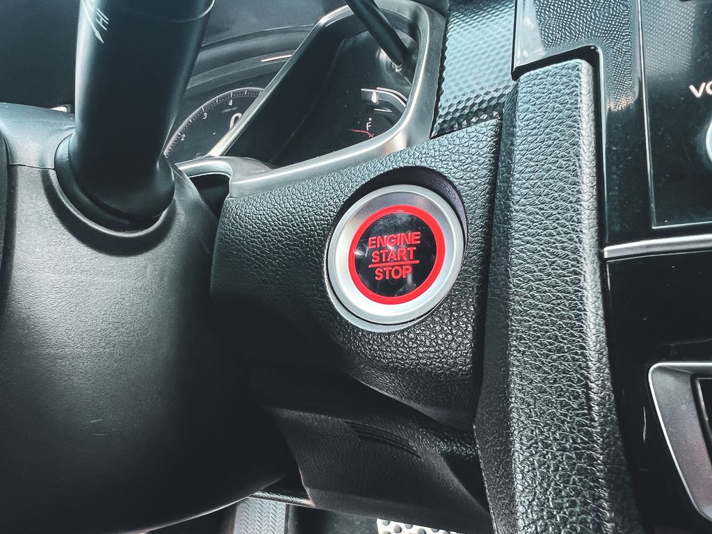 2019 Honda Civic Sport photo 20