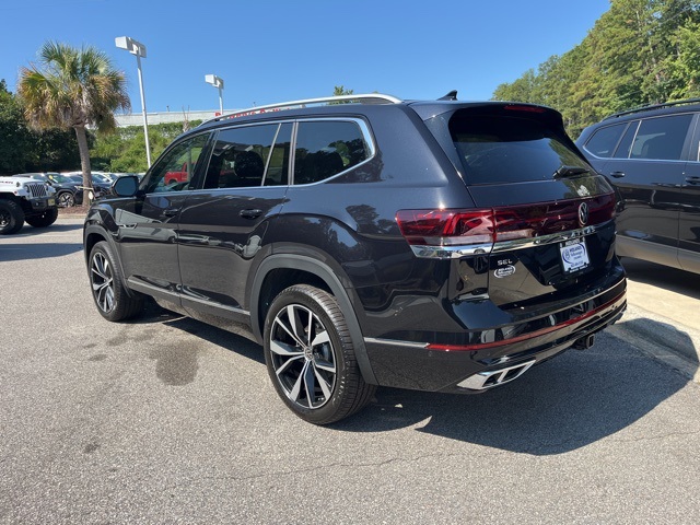 2026 Volkswagen Atlas SEL Premium R-Line photo 3