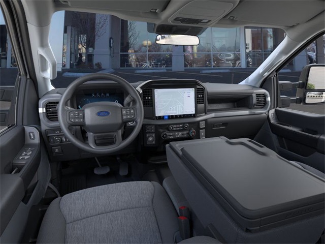 2025 Ford F-150 XL photo 9