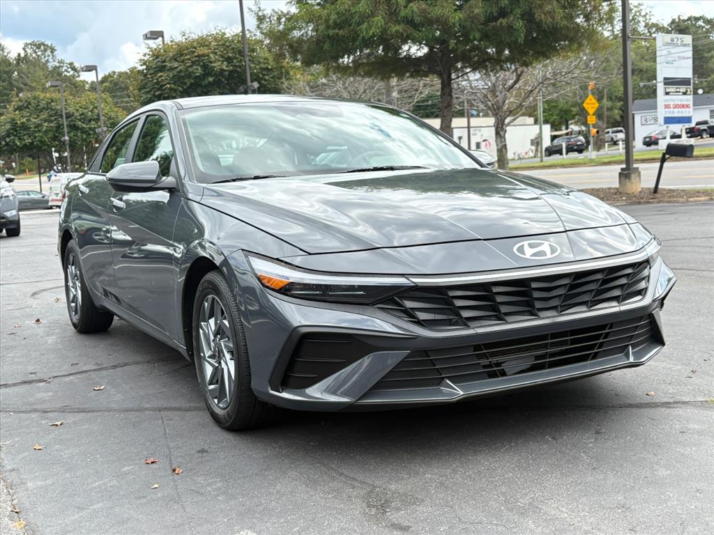 2024 Hyundai Elantra