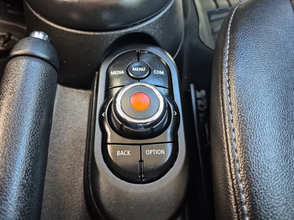 2019 Mini Cooper 2 Door Hardtop photo 15