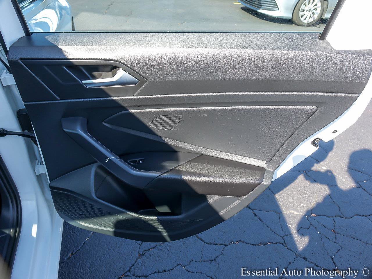 2022 VOLKSWAGEN JETTA - Image 23