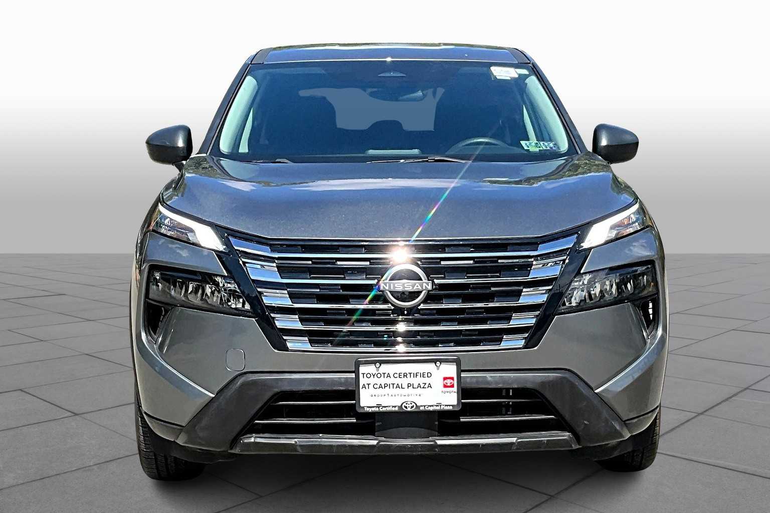 2024 Nissan Rogue S AWD photo 3