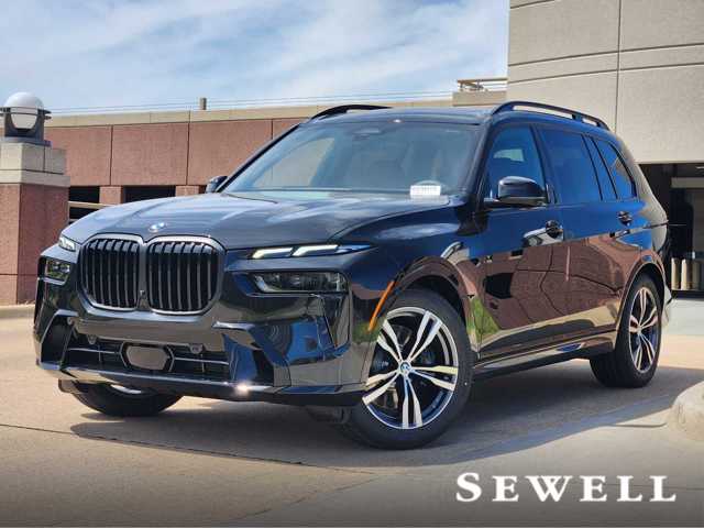 2026 BMW X7 40i's photo