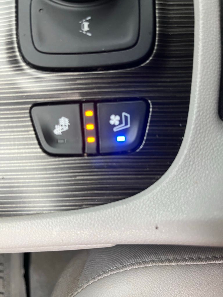 2023 Gmc Acadia SLT photo 6