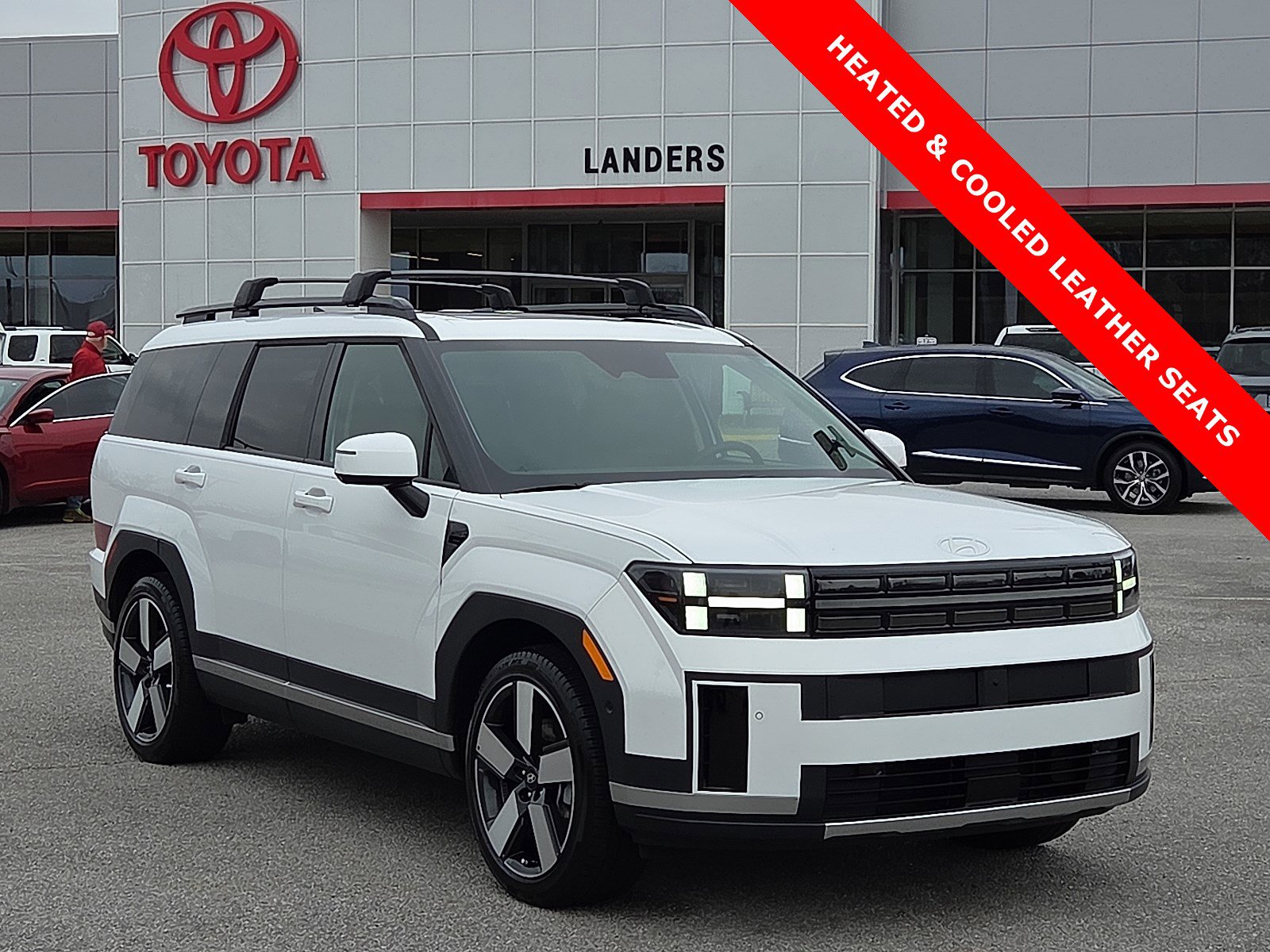 2025 Hyundai Santa Fe Limited's photo