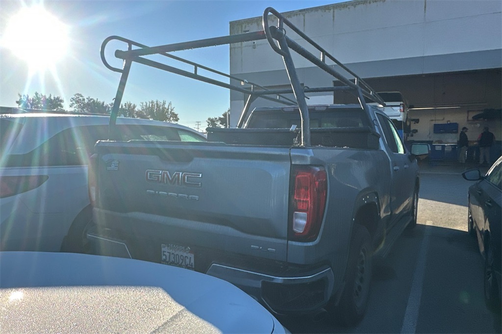 2019 Gmc Sierra 1500 SLE photo 2