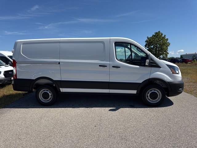 2025 Ford Transit Cargo Van photo 2