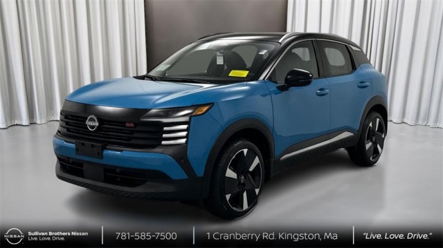 2025 Nissan Kicks SR